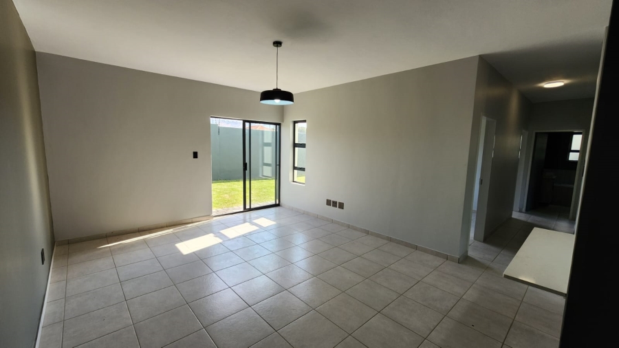To Let 3 Bedroom Property for Rent in Waterval East North West